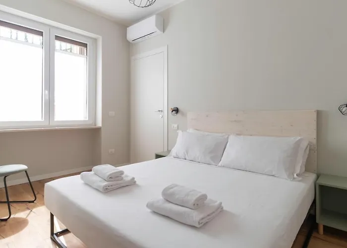 Апартаменты Italianway Collection - Stradivari 4 Милан